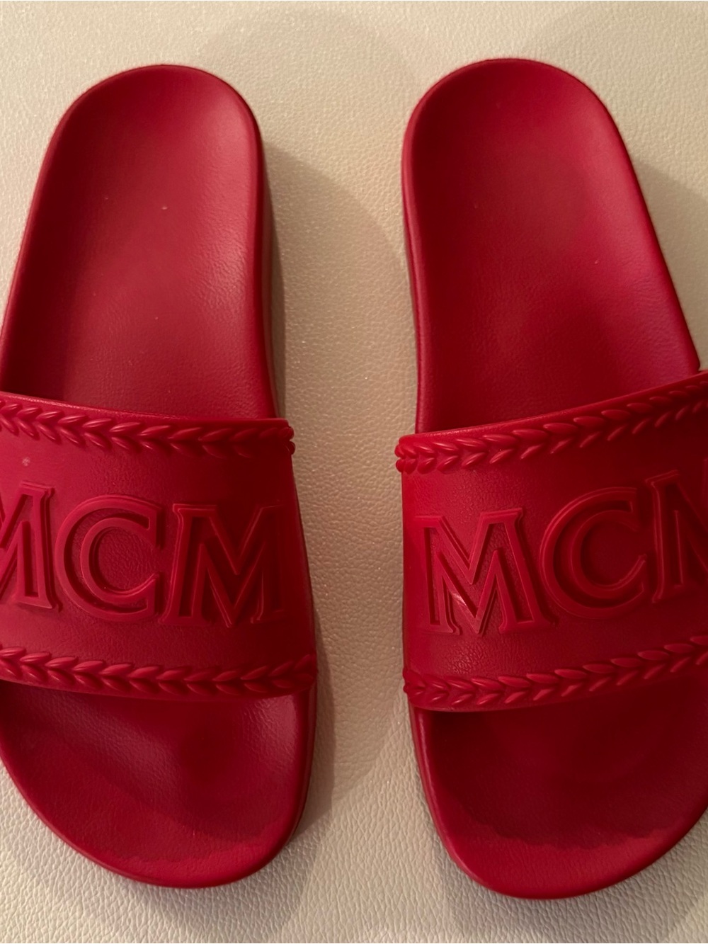 Red MCM Slides